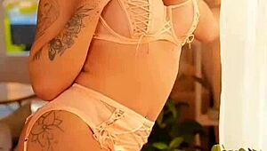 fernanda sallimeny brazilian trans bombshell pounds french ass