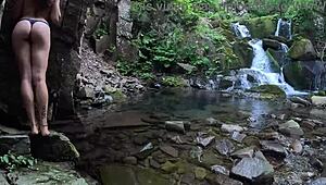 that perfect athletic ass undresses outdoors, fingers her juicy shaved pussy till orgasm