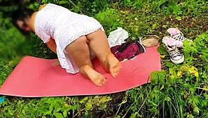 i bend over like doggystyle lift dress reveal no panties underneath