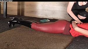 Leggings in Public Outdoors