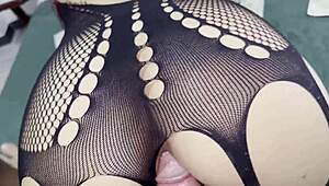 Hermosa Morrita Mexicana Gets Fucked Hard by Stepsis Boyfriend in Hot Interracial Game!