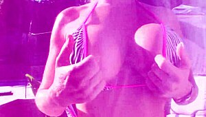 dyanna lauren's massive fake tits bounce in super sexy cougar pov blowjob