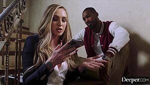 kendra plots revenge threesome with enemy's boyfriend