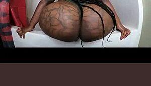 narrative of a big ebony woman in amateur showcase