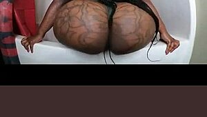 narrative of a big ebony woman in amateur showcase