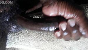 whoa check out this huge load exploding from kenyan bbc handjob closeup 💦🍆