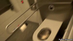 hot wife flashing big ass doggystyle cum on beach public 😈🌴