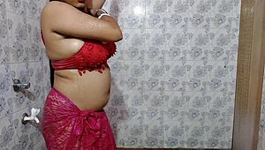 indian bhabhi gets hardcore bathroom pounding