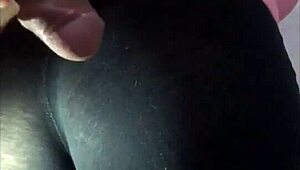 hey neighbor, wanna watch me fuck in yoga leggings?