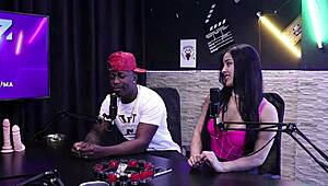 jefao oficial karen oliver monica lima go wild in top cast bisexual orgy chat parte 1