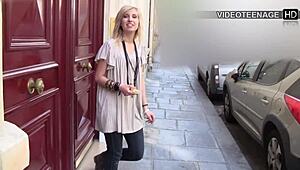 hey vicky, that sex toy feels good in your tight teen pussy right?