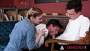 Oh man we spiced up our straight life with this wild bisexual anal threesome!!