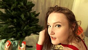 gave her slutty ass as christmas gift to daddy part 1 🍑🎄💦 she takes it deep rough doggystyle gagging