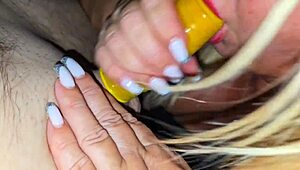 stepson slyly ditches condom to creampie stepmom's pussy