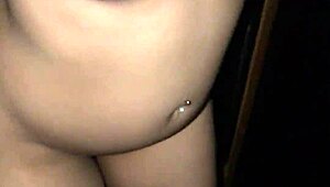 Fui na casa de swing girlfriend shares pussy glory hole sucks big cock cuckold husband jerks