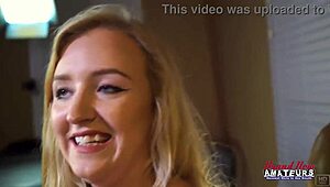 Brunette Autum and blonde Alex share cock in wet threesome