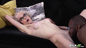 gilf pragnie hardcore interracial z wielkim czarnym kutasem