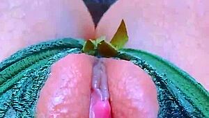 fingering that strawberry pink pussy perfect clit closeup!