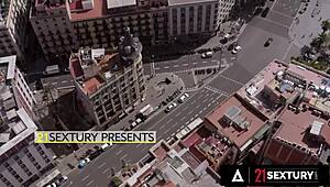 Stunning Blonde's Beautiful Bubble Butt Fingered and Fucked by Big Cock