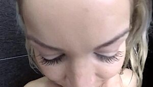 gorgeous blonde showers with stud for sloppy deepthroat and hard doggystyle cum