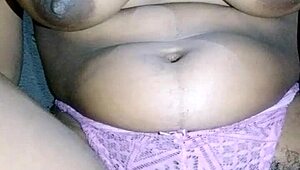 mother-in-law slips panties aside for intimate african arab tease