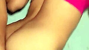 duro contra el muro con esta chiapaneca cachonda en bedroom mostrando big ass y small tits