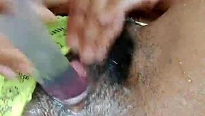 putinha peluda hairy slut housewife jumps on dildo squirting juicy pussy squirt all over