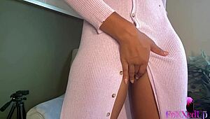 Jenna Foxx's vibrator teases her sultry secrets.