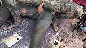 Tattoo sesh turns wild anal ride! 😈🍑