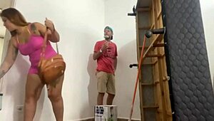 Married Redhead Calls Stud Builder for Room Paint Job Turns into Wild Blowjob Putaria