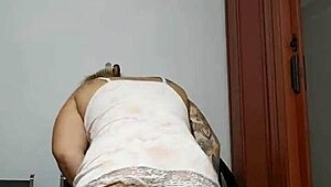 I'm off to the gym flashing macho studs
