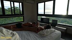 i love eating her pussy till she cums shaking all over me