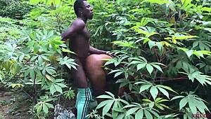 farmers in nigeria africa go hard knacking big pussy with monster cock creampie