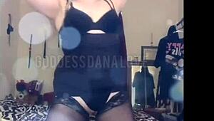 i'm dying over this sexy milf's nylon feet bbw goddess gets worshipped so good