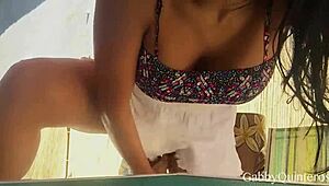 Watch MexiMilf Gabby Quinteros Toy Her Big Clit To Orgasm In Lingerie?