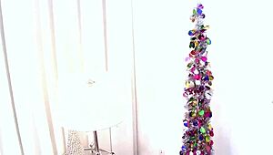 Kimmy Lee Unwraps Huge Cock Pov Blowjob Deepthroat Facefuck Cum Swallow