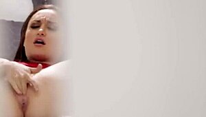 brunette stepsisters' lingerie secrets lead to squirting lesbian fingering frenzy
