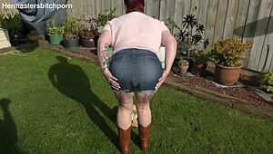 Trashy milf squats giant pumpkin toilet backyard bold