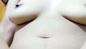 Aprile Filipina cums hard on video call pussy play session