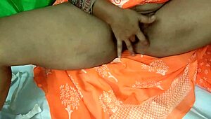 Wow! Indian Aunt's Juicy Hairy Pussy Pounded Hard Outdoors at Ranch!