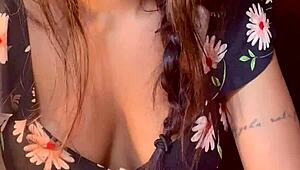 He saw me riding cock but stayed powerless - corno manso rosa vermelha