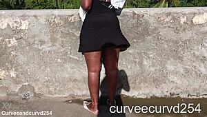 curvy black amateur flashes big ass upskirt no panties outdoor