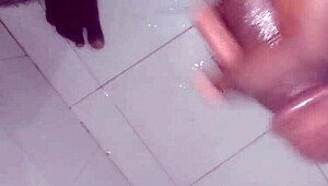 playing with my huge cock while wife away 🍆😈💦