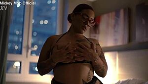 Santana Red's huge juicy LATINA ASS SHAKING wildly, tattooed redhead booty bounces non-stop