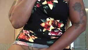 i luv cherokee big ebony ass in sexy dress!!