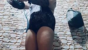 im rubbin dildo on pussy n feet in lingerie so hot