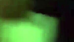 i shove a dildo in my pussy with the front door open so neighbors can watch blonebunny8