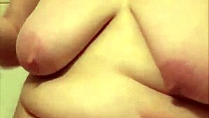 Chubby Girlfriend Washes Big Tits in Bathtub