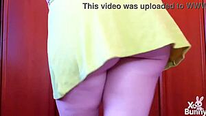 i wear short green dress upskirt walking farting wet pussy homemade 😈💨