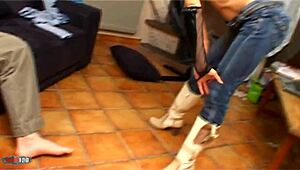 Very hard anal fuck on the sofa with the skinny arabian milf djamy